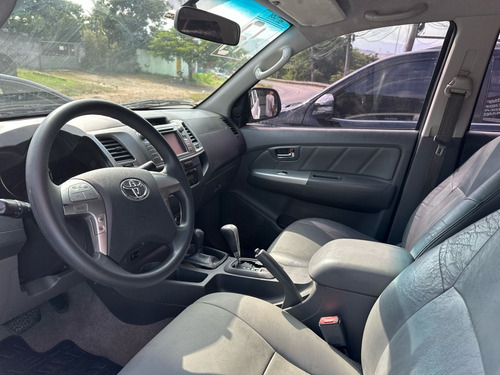 Toyota Hilux 3.0 SRV 4X4 CD 16V TURBO INTERCOOLER DIESEL 4P AUTOMÁTICO