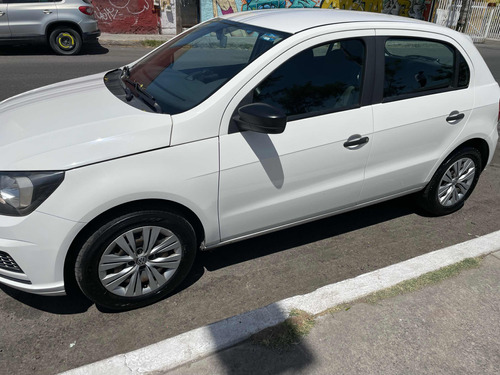 Volkswagen Gol Sedan Hatchback