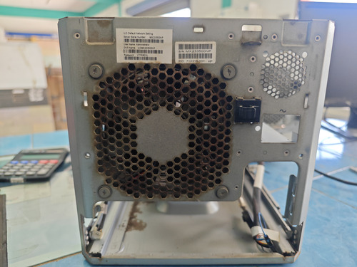 Hp Proliant Microserver Gen8 (solo Tapa) (Usado)