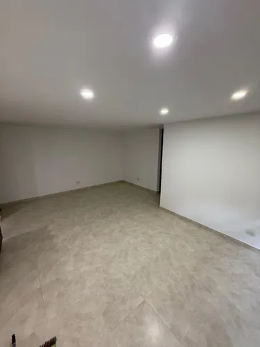 Apartamento En Venta, En Calasanz Parte Alta