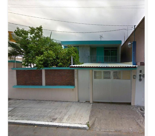 Casa En Venta En Col. Virginia, Veracruz, Veracruz