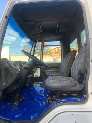 Imagem 5 de 15 de Ford Cargo 1317 Toco 4x2 06/06 Chassi Motor Novo