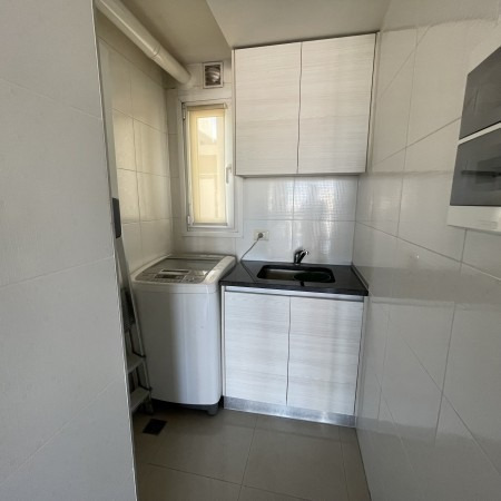 Imagen 9 de 30 de Departamento 2 Ambientes Con Cochera Y Baulera Plaza Mitre