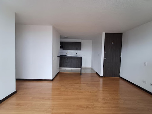 Apartamento En Arriendo Los Colegios 473-15639