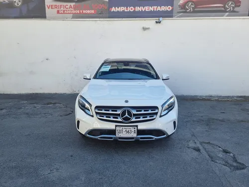 Mercedes-Benz Clase GLA 1.6 200 Cgi Sport At