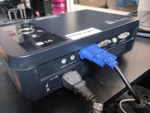 Projetor Lg Bs274 Com 2700 Ansi Lúmens Preto (Usado)