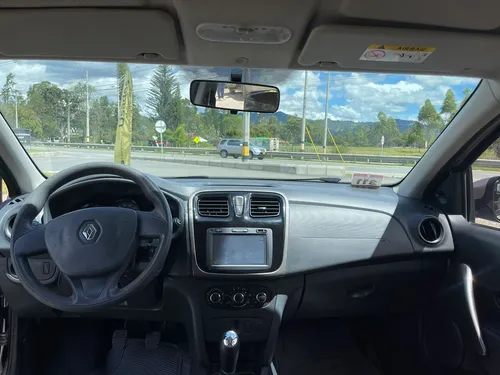 Renault Sandero Expression Mt 1.6 4x2