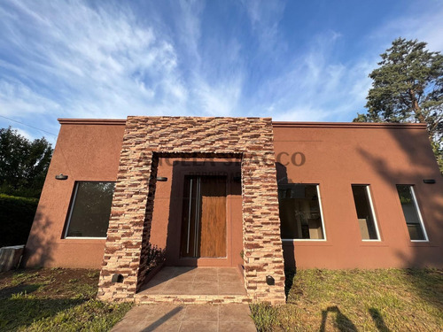 Imagen 2 de 30 de Quinta En Barrio Sakura A Estrenar!!