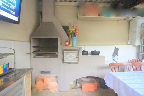 Imagem 5 de 12 de Linda Casa Térrea Em Um Ótimo Terreno Plano. - Rr4712