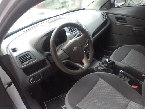 Imagem 6 de 7 de Chevrolet Cobalt