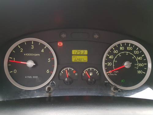 Imagem 9 de 11 de Hyundai Hr 2.5 Hd Turbo Diesel Manual 6m - 2020 - Branco