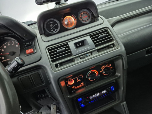 Mitsubishi Montero 3.0 V13