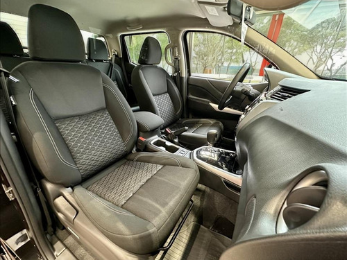 Nissan Frontier 2.3 16V TURBO DIESEL ATTACK CD 4X4 AUTOMÁTICO