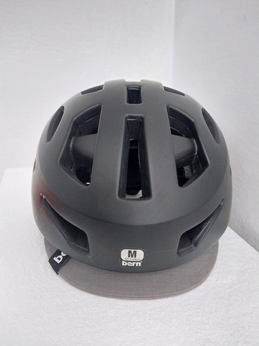Casco Bern Zip Mold (Usado)