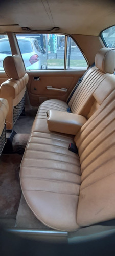 Imagen 13 de 18 de Mercedes Benz 250 4p 1979