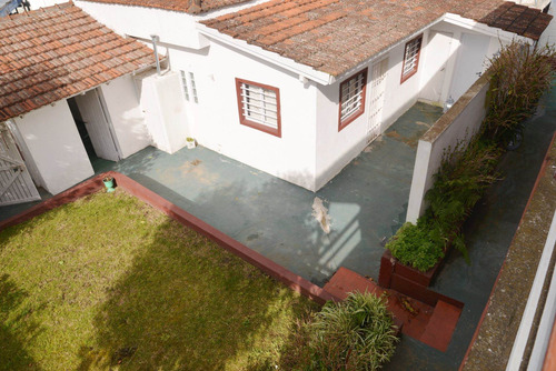Imagen 26 de 30 de Venta Casa 4 Amb.+ Hospedaje 12 Hab. Villa Gesell