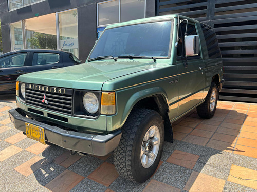 Mitsubishi Montero 2.6 L042 Cabinado