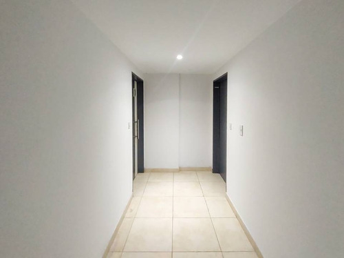 Imagen 14 de 22 de Venta De Departamento En San Cristobal