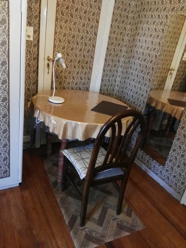 Alquiler De Habitación En Casa De Familia Leer Descripción