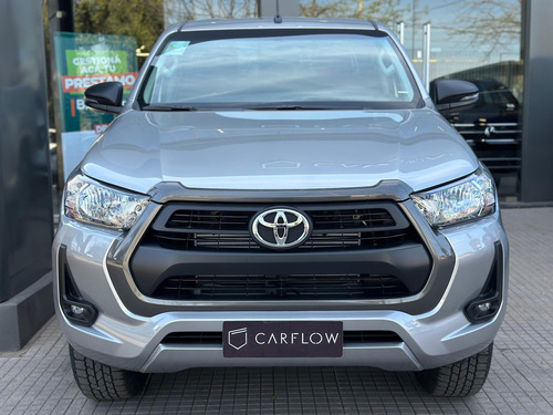 Toyota Hilux Sr 2.4 Cd 4x2 At