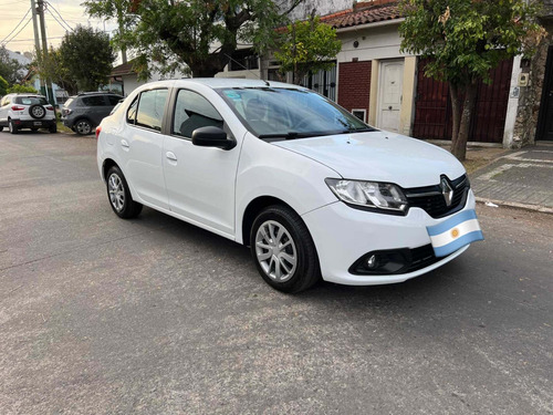 Imagen 8 de 17 de Renault Logan 2018 1.6 Expression 85cv