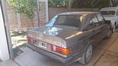 Imagen 4 de 10 de Mercedes-benz 190 1988 2.5 D
