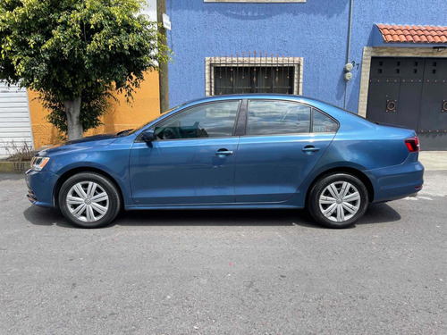 Imagen 3 de 13 de Volkswagen Jetta 2.0 L4 Mt 115 Hp 2016