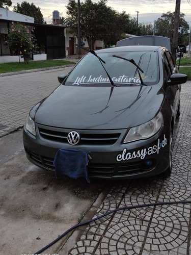 Volkswagen Voyage 1.6 Comfortline 101cv 2012