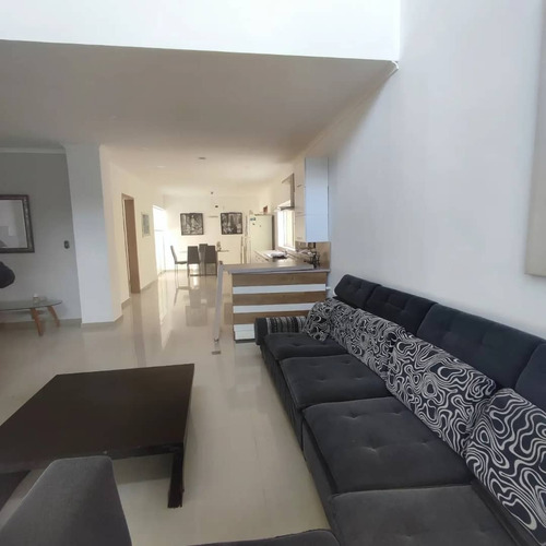 Imagen 10 de 30 de Excelente Townhouse Vacacional En Guacuco Cojunto Costa Blanca Vista Al Mar