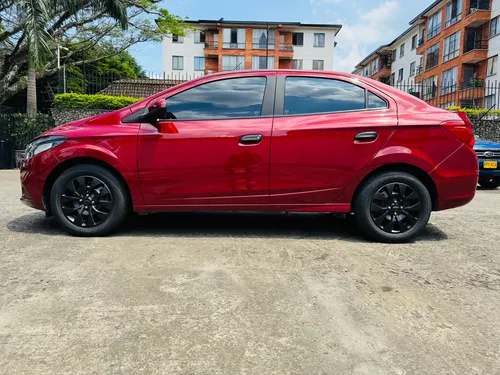 Chevrolet Onix 1.4 Lt