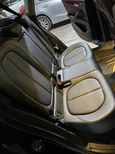 Imagen 11 de 18 de Bmw X1 Sdrive 18d