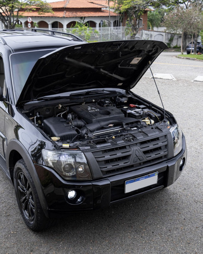 Mitsubishi Pajero HPE Full 3.2 4x4 T.I.Dies. 5p Aut