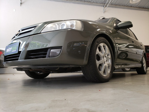 Gm Astra Hatch Advantage 2011