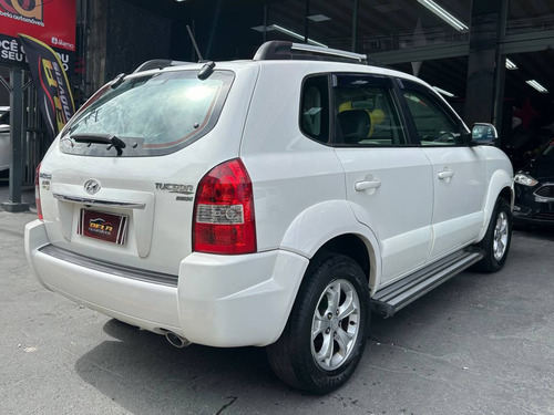 Hyundai Tucson 2.0 MPFI GLS 16V 143CV 2WD FLEX 4P AUTOMÁTICO