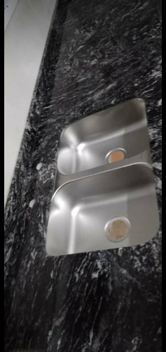 Imagen 4 de 5 de Mesadas De Cocina En Granito Y Mármol.