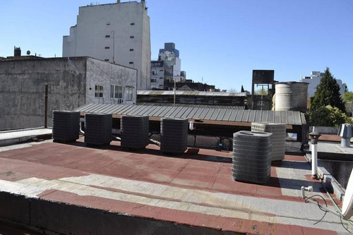 Imagen 3 de 30 de Guevara Al 500. Edificio De 3 Plantas En Venta De 980 M2