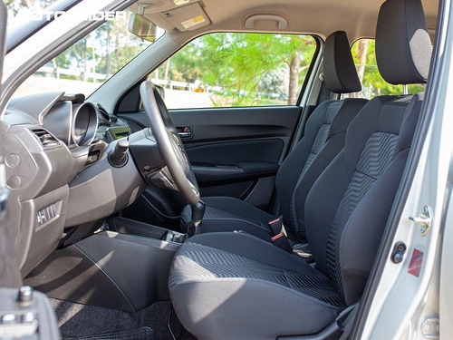 Imagen 11 de 25 de Suzuki Swift 1.2 Gl Extra Full 2023 0km | Permuta / Financia