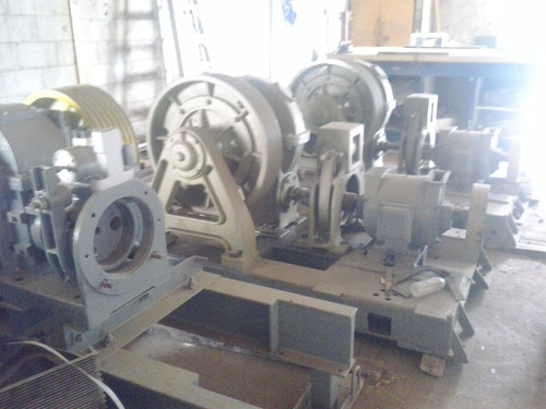 Combo Maquina Ascensores De Montacarga 2,000 Kg Marca Ottis (Usado)