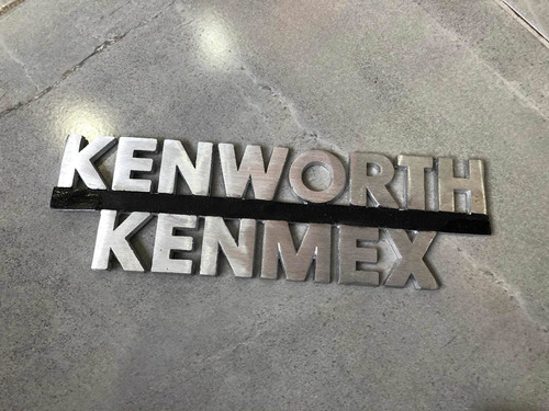 Emblema Kenworth Kenmex