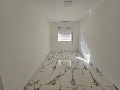 1 Dorm 2 Wcs Em Santos 77mts2 Uteis