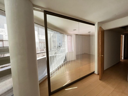 Se Vende Gran Oficina Con 7 Privados Y Salón En El Centro