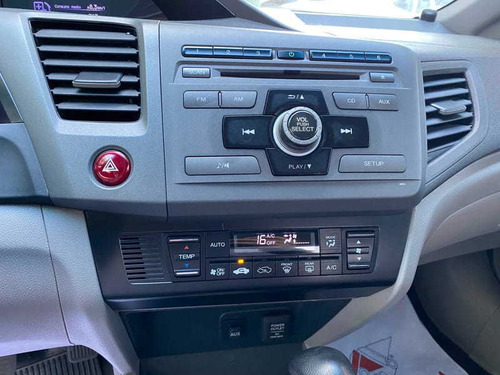 Imagem 14 de 15 de Honda Civic Sedan Lxs C-at 1.8 16v 4p 2013