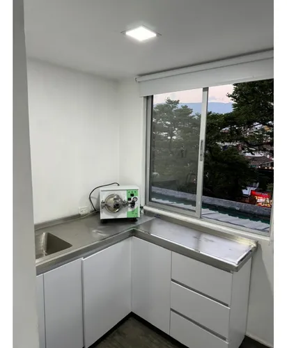 Vendo Consultorio Odontologico Laureles Carrera 70