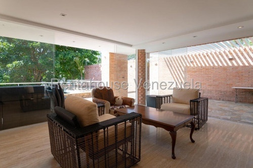 Casa Amoblada En Alquiler En Prados Del Este 25-17775 Cs