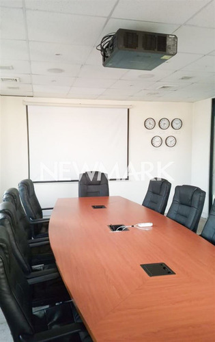 Oficina En Corazón Financiero De Santiago