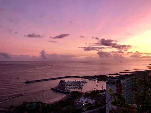 Imagen 2 de 27 de Penthouse Residencia Costa Dorada