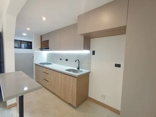Arriendo Apartamento En Laureles
