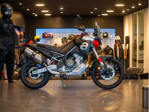 Imagen 4 de 25 de Aprilia Tuareg 660cc Roja Entrega Inmediata 80cv
