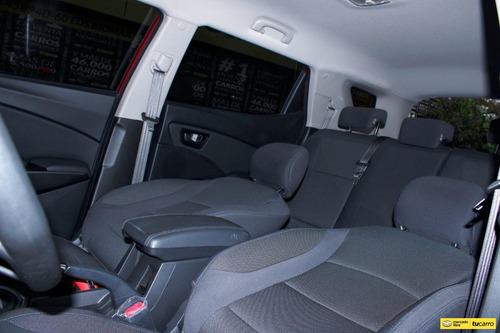 Imagen 15 de 25 de Ssangyong Tivoli
