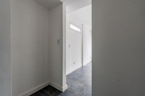 Venta/permuta - Departamento Exclusivo - 2 Habitaciones Con Cochera - Puerto Norte, Rosario.